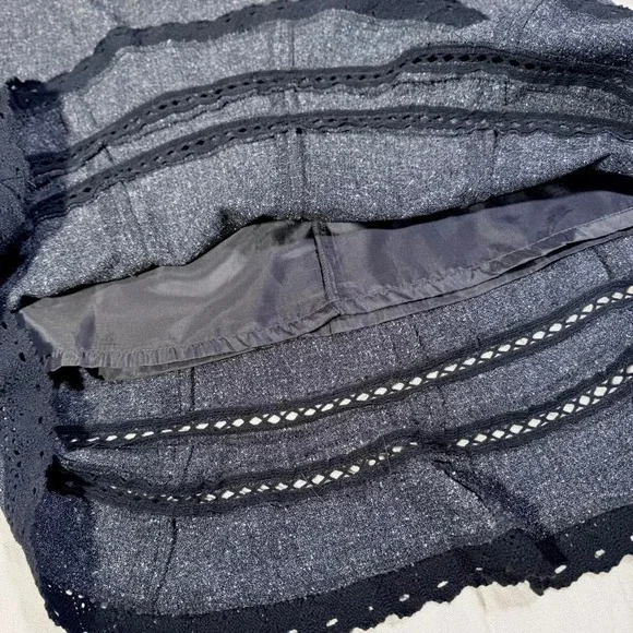 East 5th Gray Tweed A-Line Skirt – Size S (4) - Picture 5 of 6